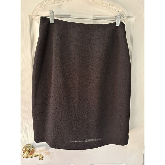 Kasper Black Crepe Suit Jacket and Skirt, Size 10P - Picture 5 of 10